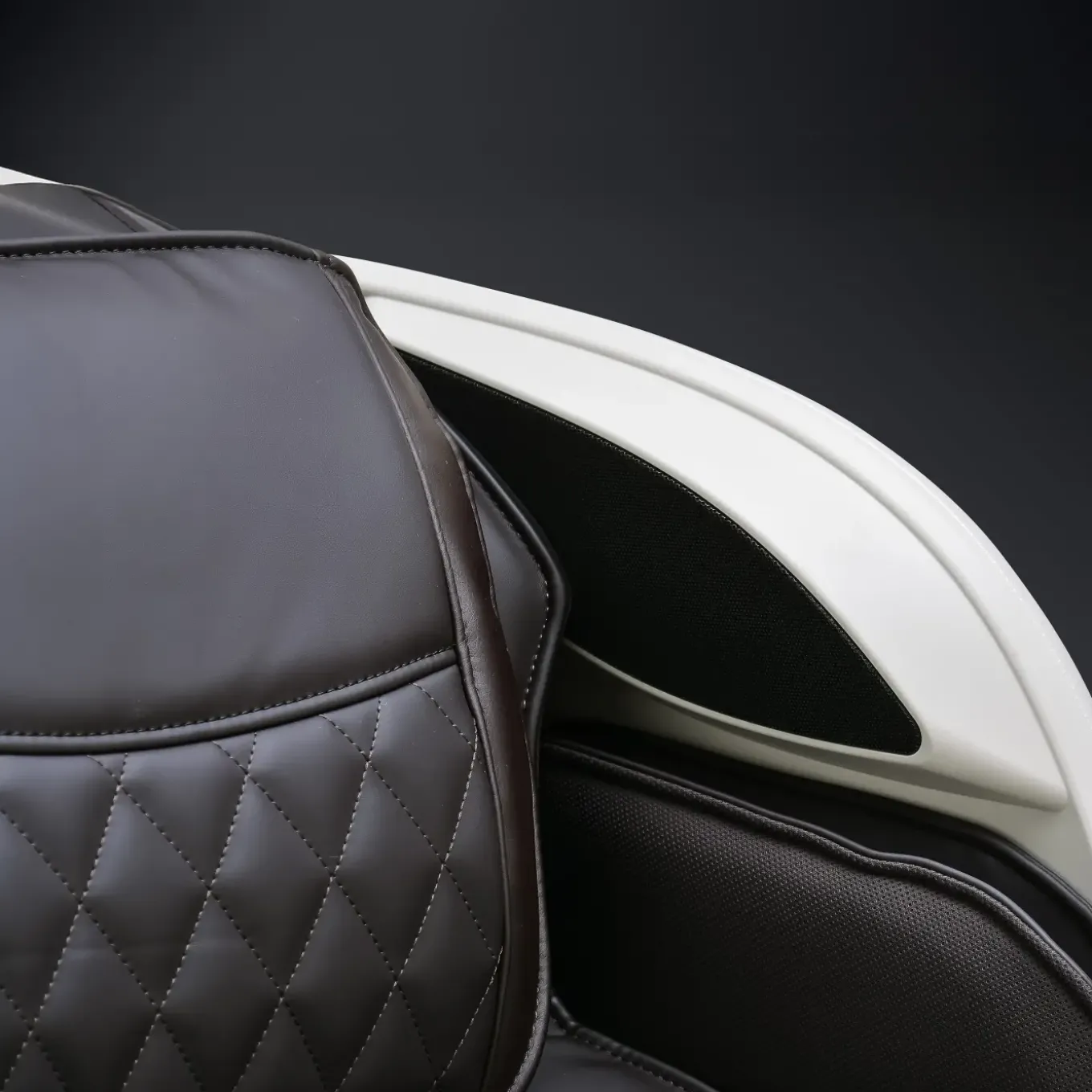 Ascend Cozzia Health & Wellness Massage Chair