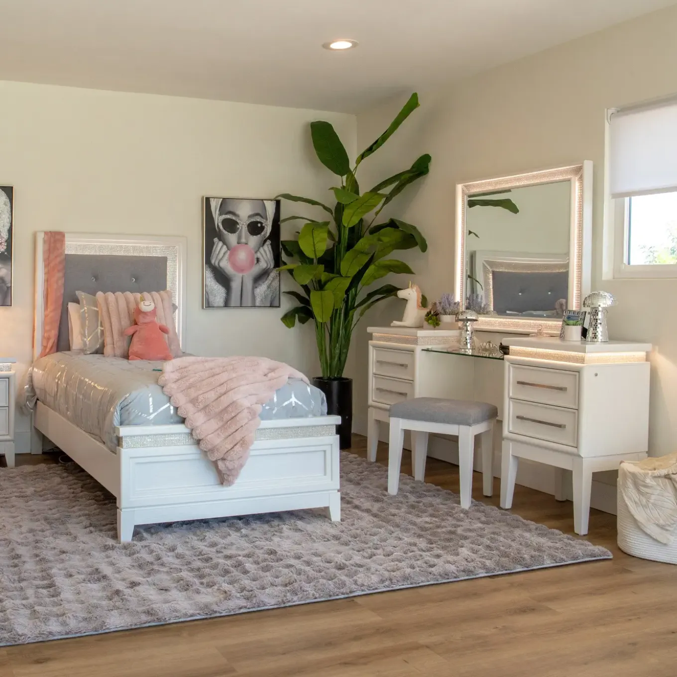 Danica Twin Bed with Lights
