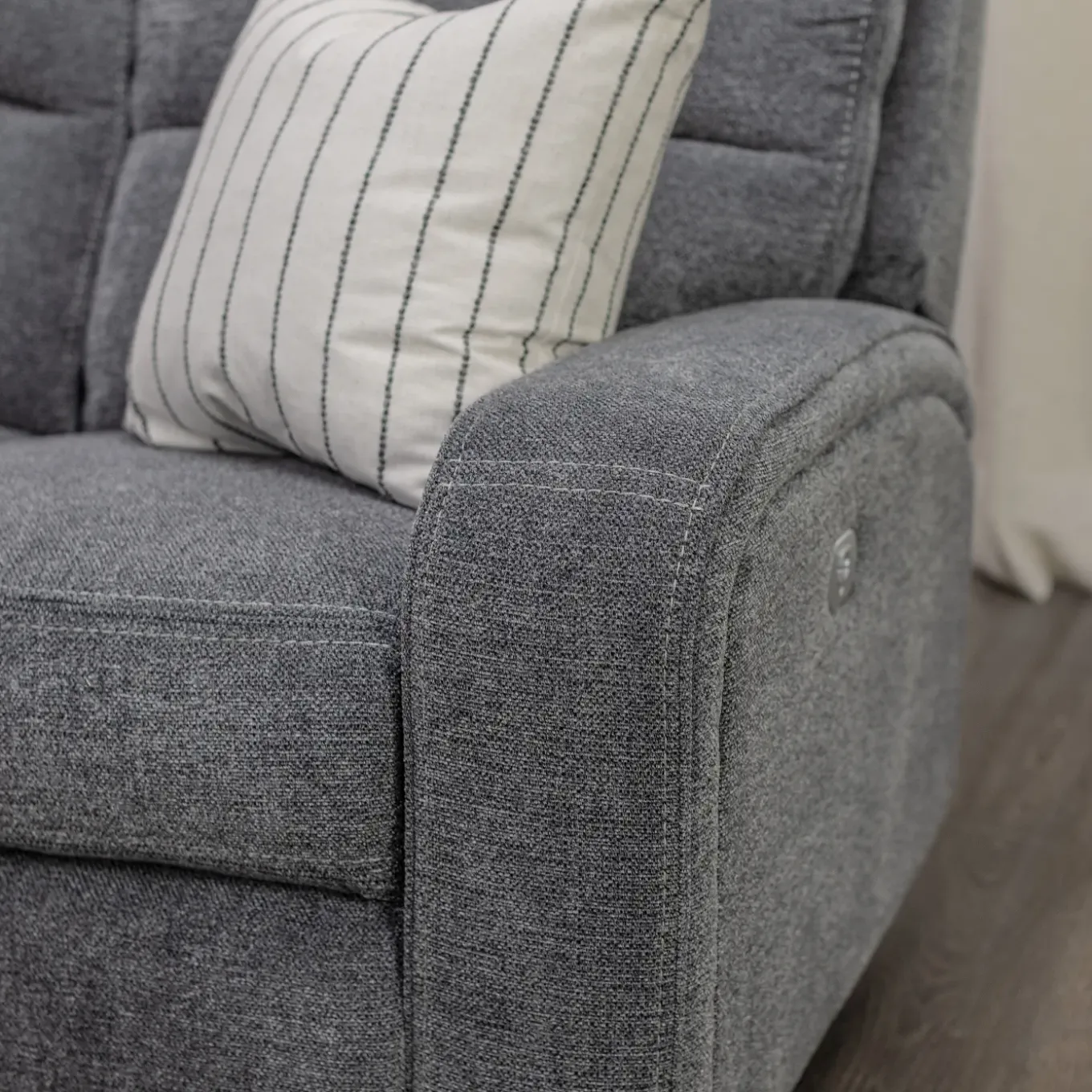 Dawson Power Loveseat