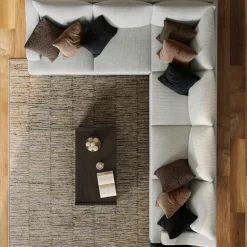Holden 2pc Sectional
