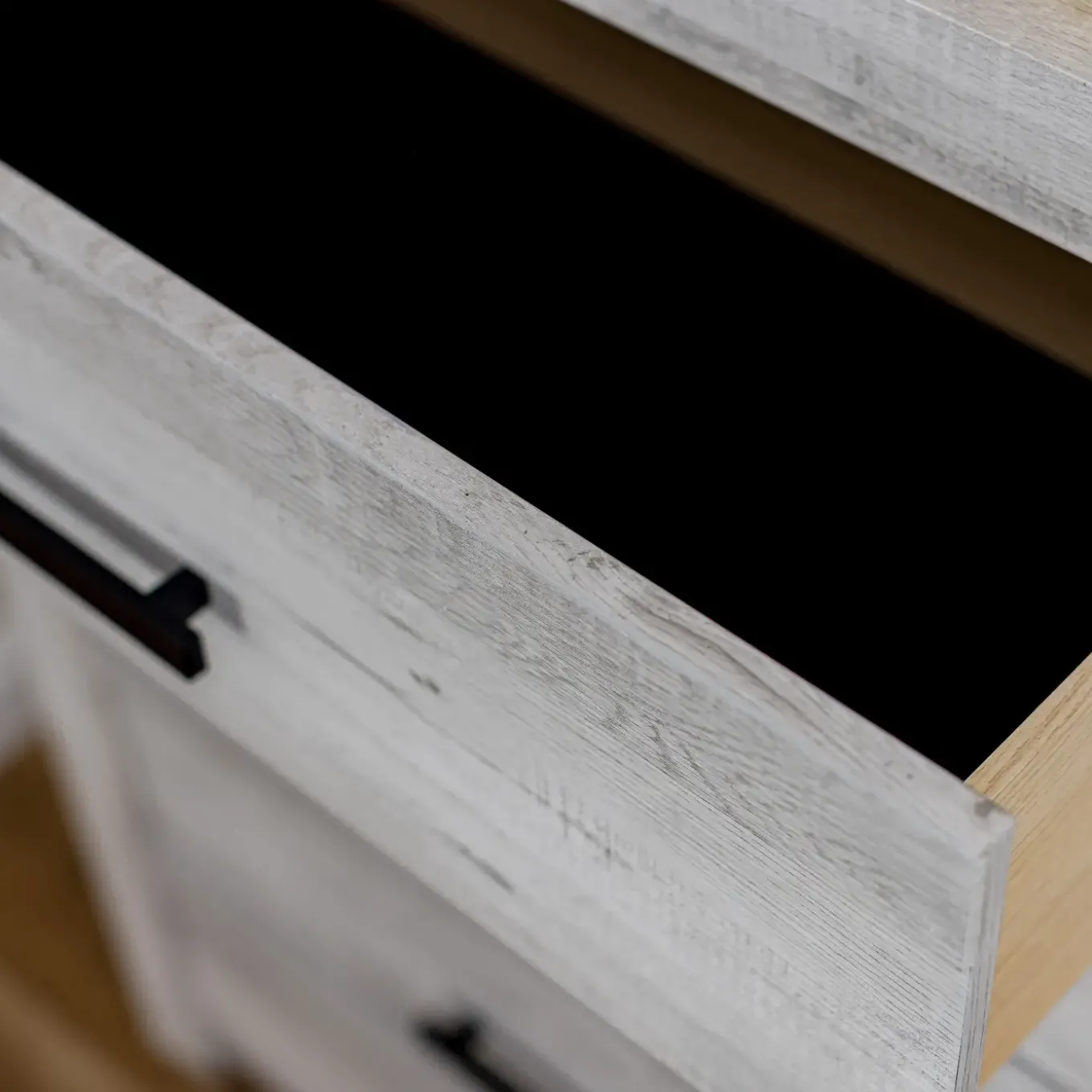 Kelcey Youth Bedroom-White