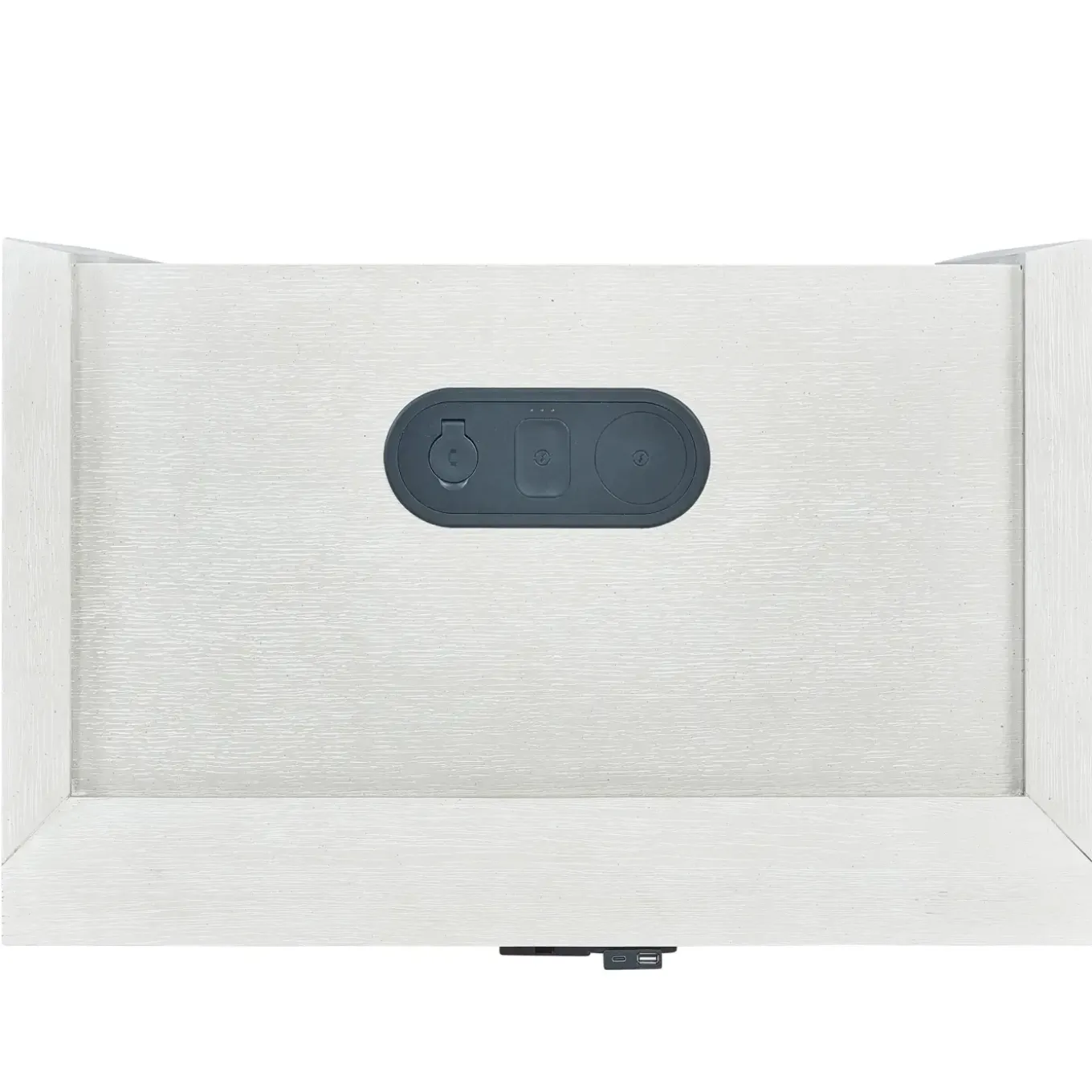 Laurel California King Panel Bed, Dresser, Mirror & Nightstand