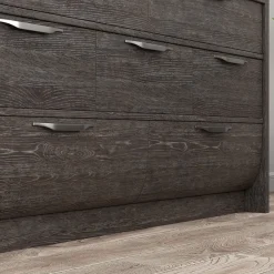 Ludlow Dresser