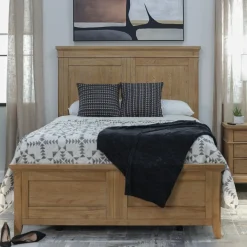 Modern Classics Cal King Panel Bed