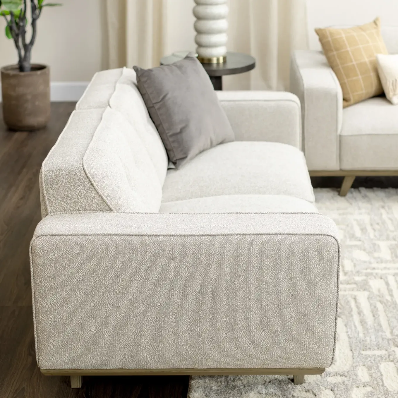 Sawyer Living Room Set