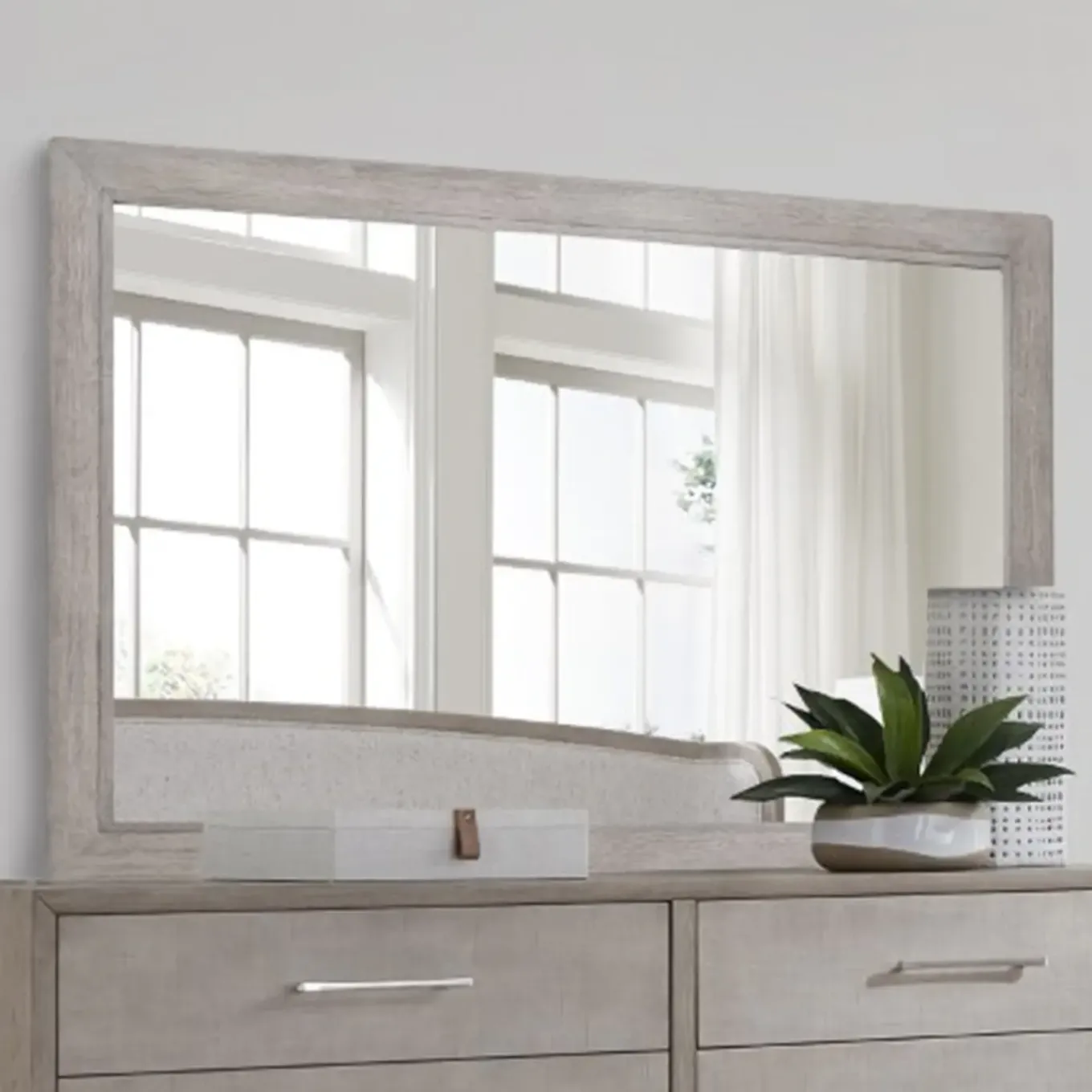 Solara Bedroom Set
