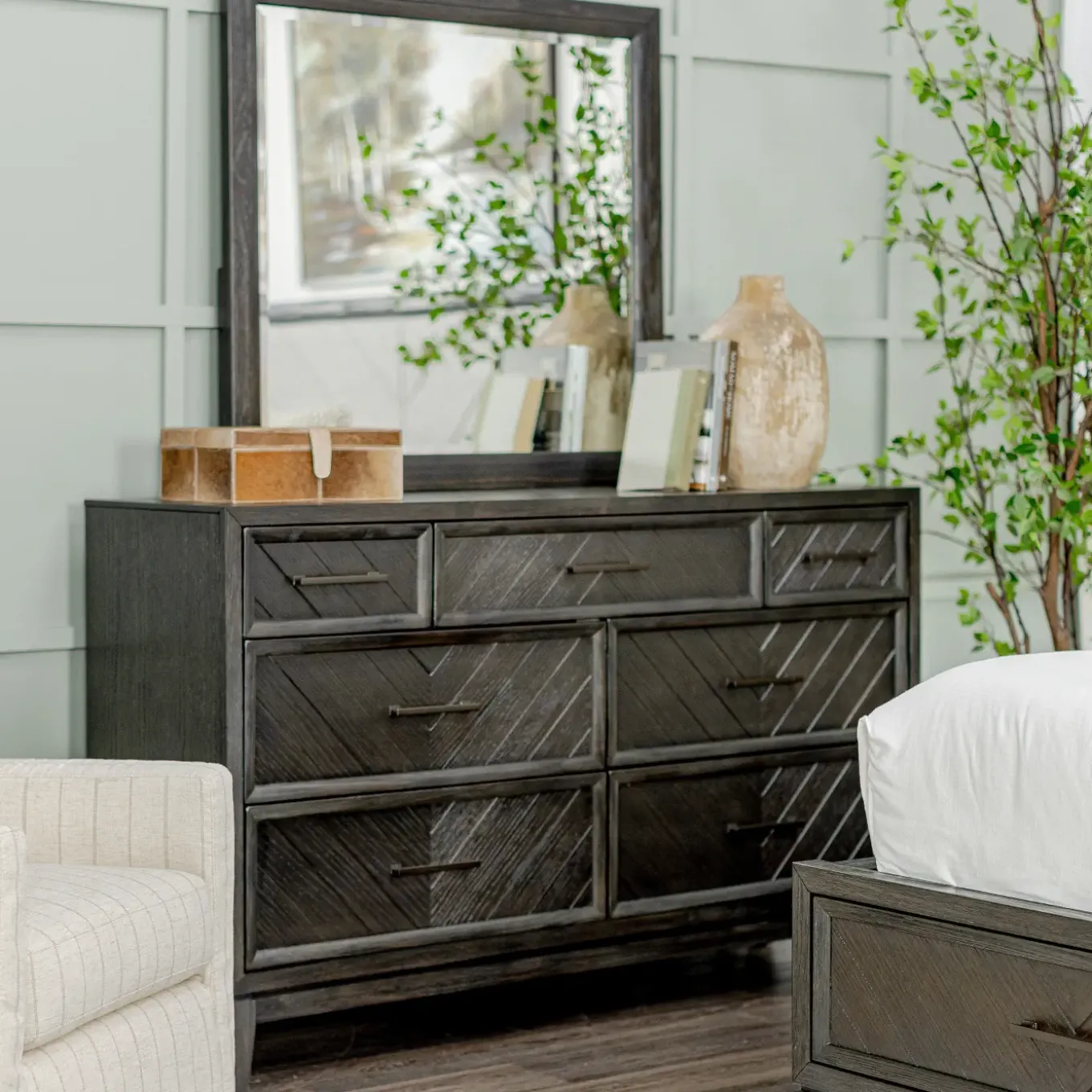 Torino Dresser