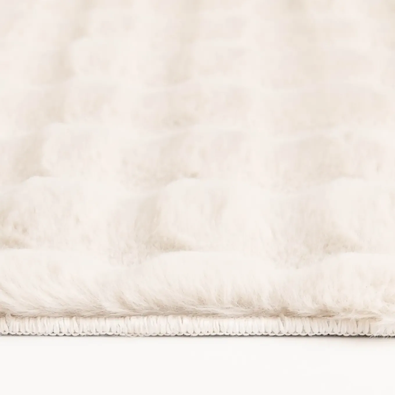 5'x7' Babel Ivory Area Rug with Memory Foam