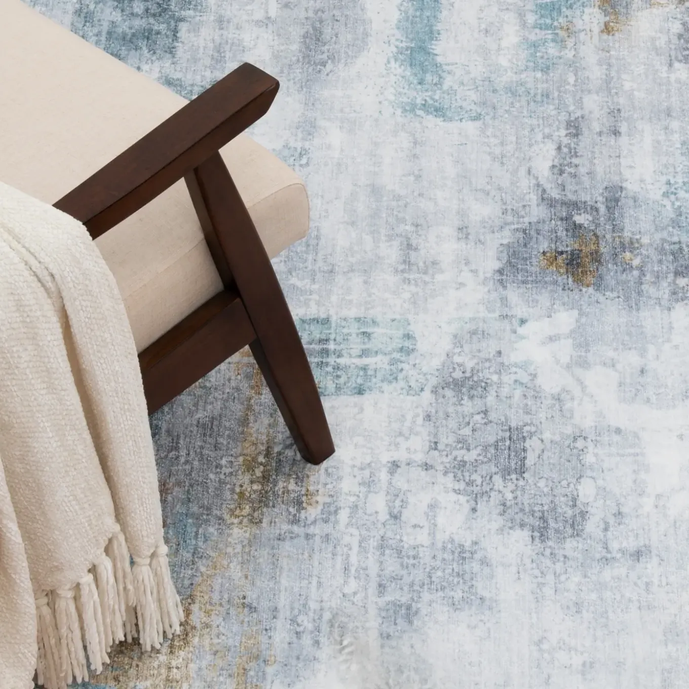 Zara Area Rug